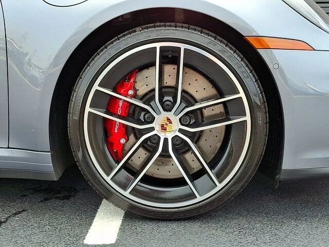 2025 Porsche 992 Carrera S - Image 12 of 31