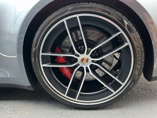 2025 Porsche 992 Carrera S - Image 14 of 31