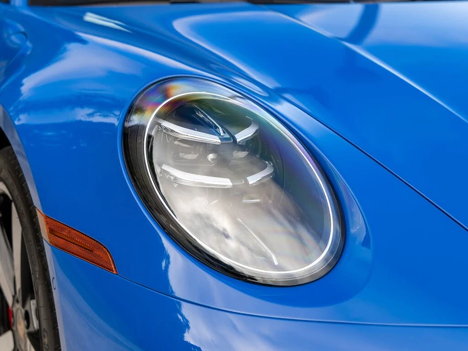 2025 Porsche 992 Carrera S - Image 15 of 31