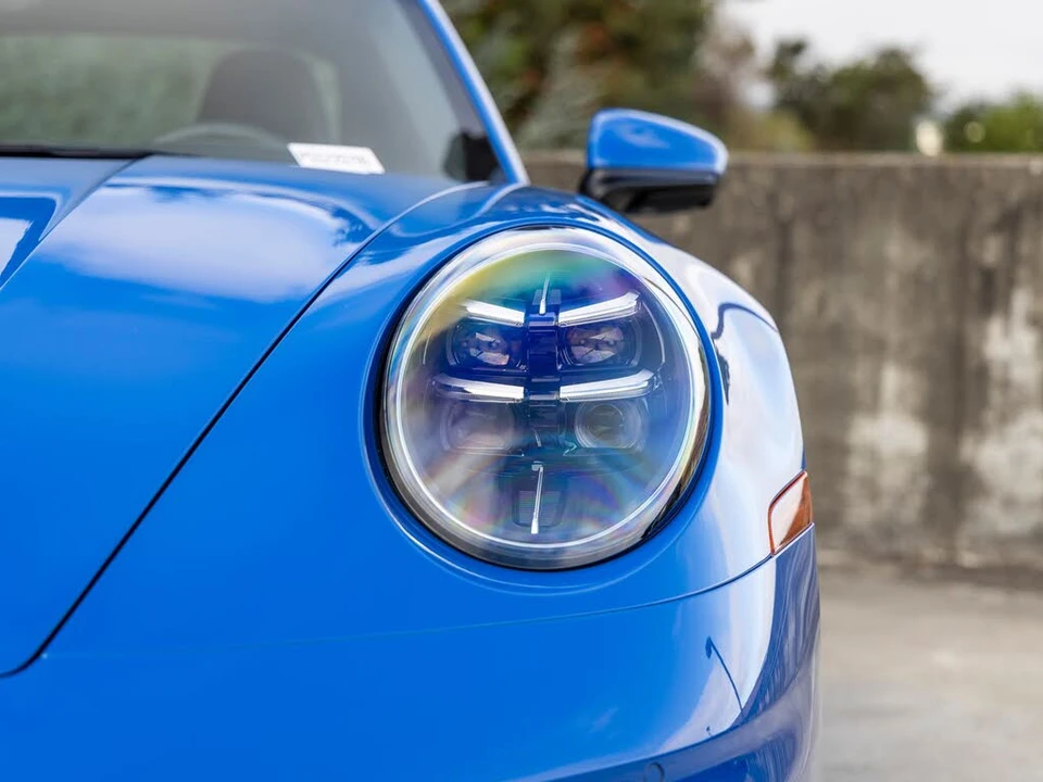 2025 Porsche 992 Carrera S - Image 18 of 31
