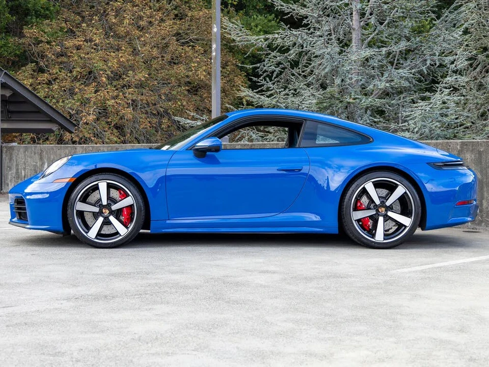 2025 Porsche 992 Carrera S - Image 2 of 31