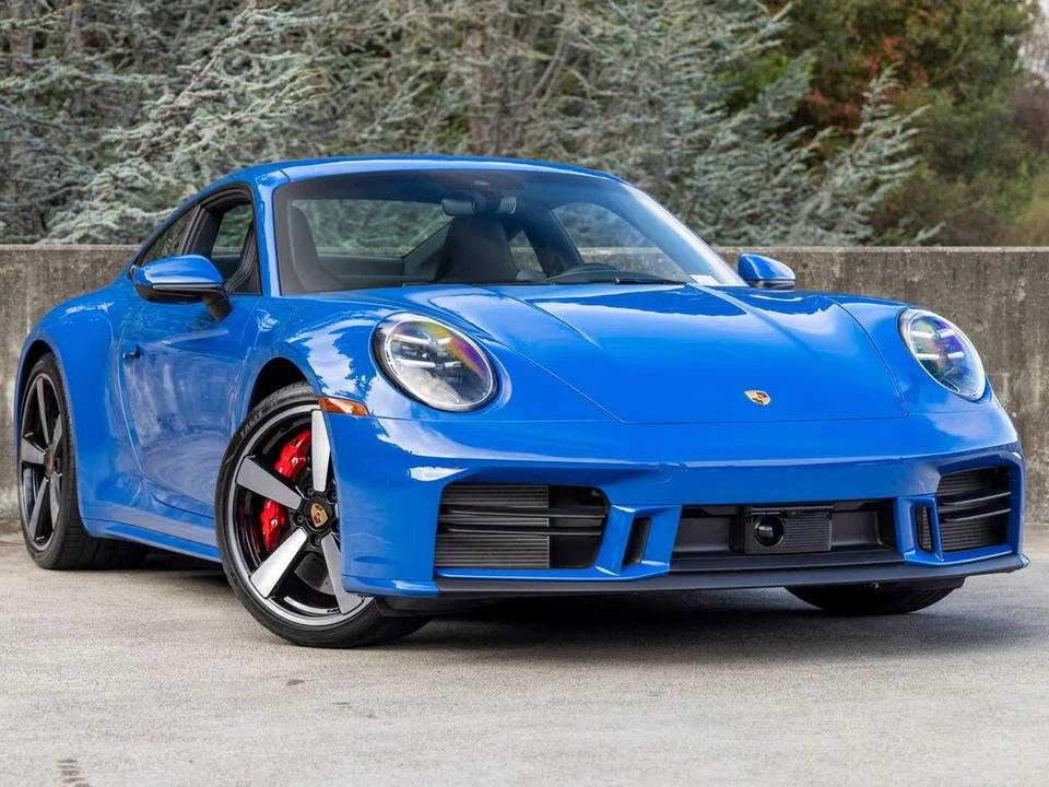 2025 Porsche 992 Carrera S - Image 6 of 31