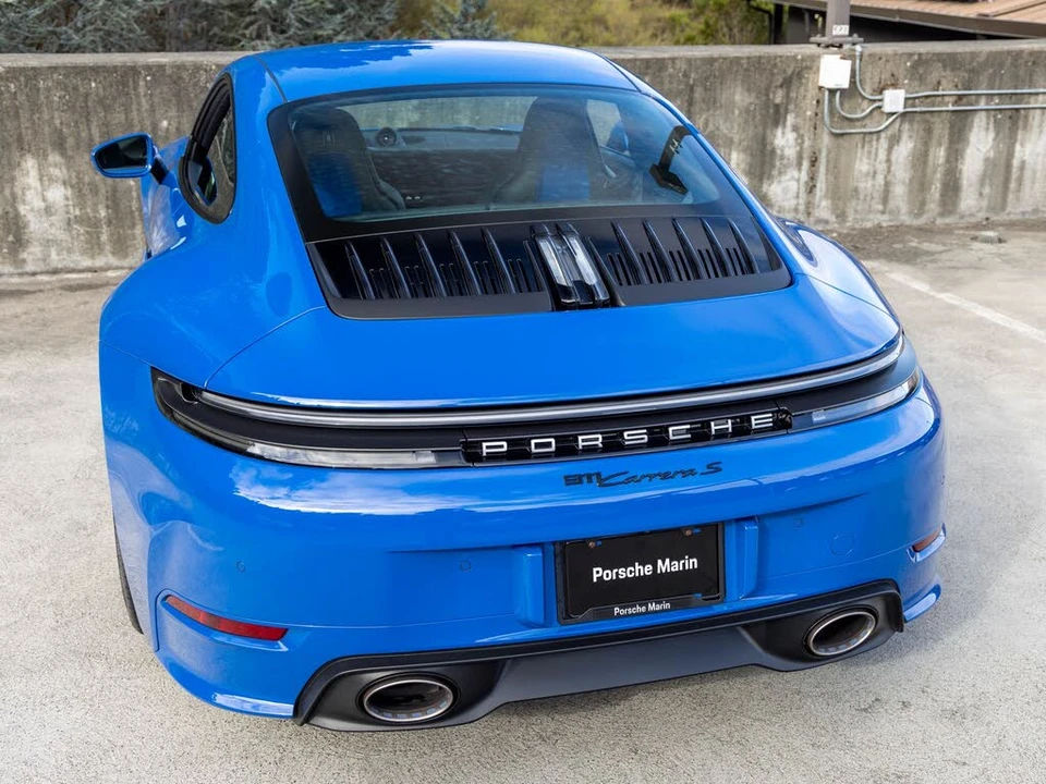 2025 Porsche 992 Carrera S - Image 22 of 31
