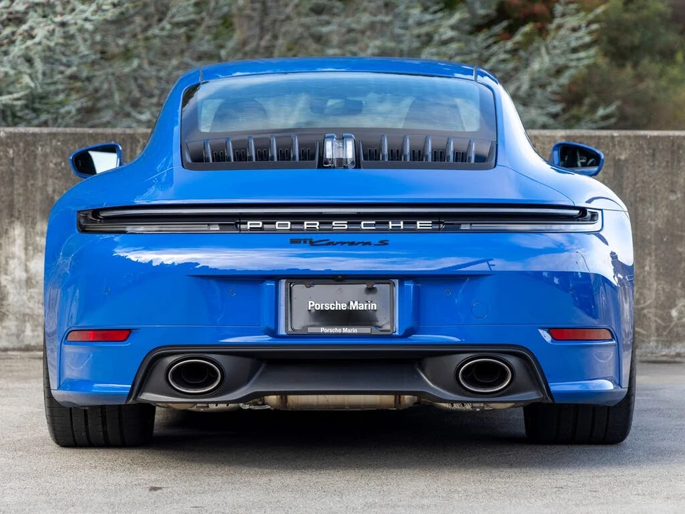 2025 Porsche 992 Carrera S - Image 10 of 31