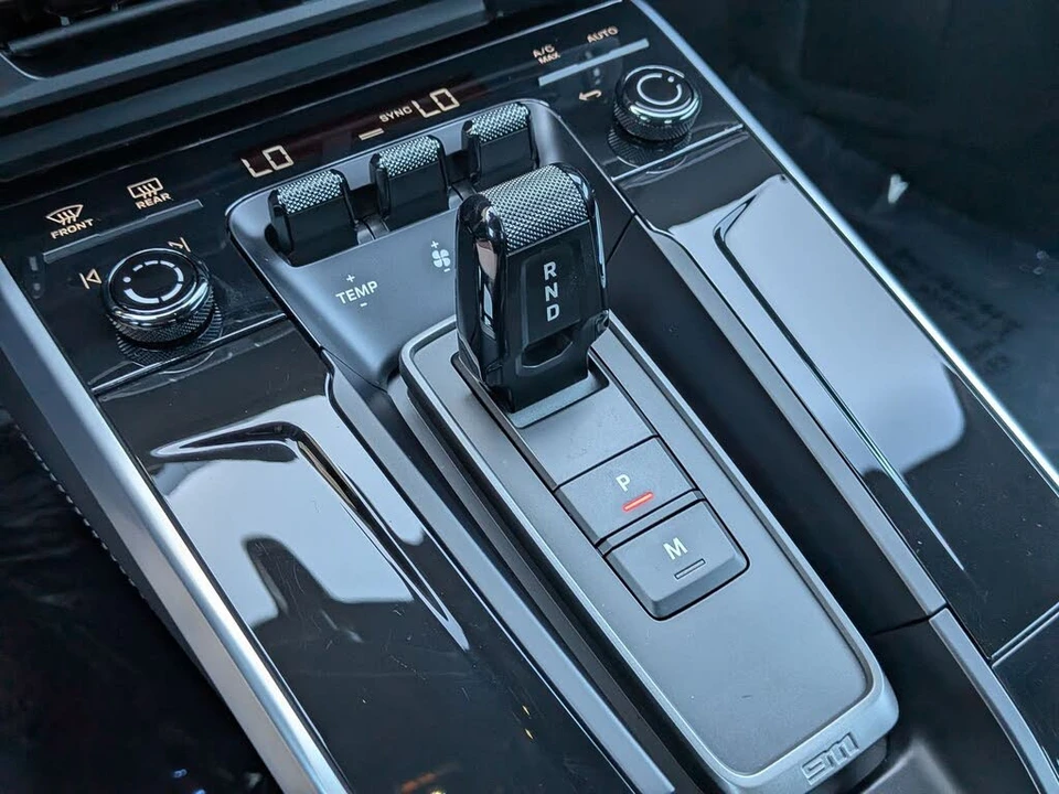2025 Porsche 992 Carrera S - Image 22 of 28