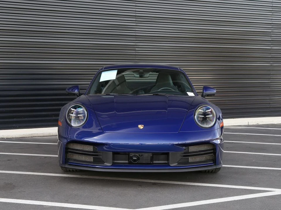 2025 Porsche 992 Carrera S - Image 10 of 28