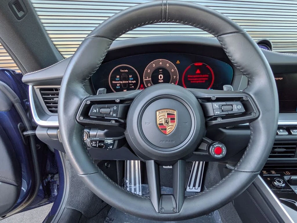 2025 Porsche 992 Carrera S - Image 16 of 28