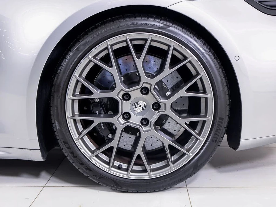 2025 Porsche 992 Carrera S - Image 22 of 28