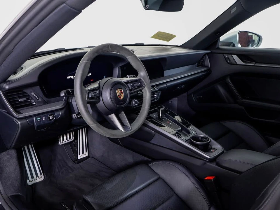 2025 Porsche 992 Carrera S - Image 4 of 28