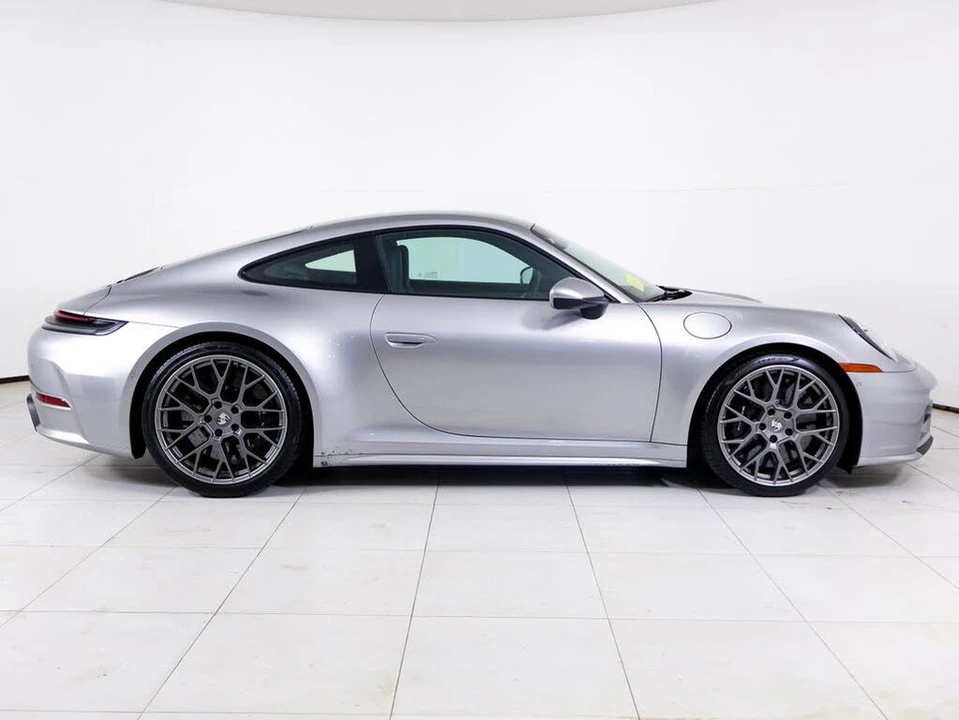 2025 Porsche 992 Carrera S - Image 26 of 28