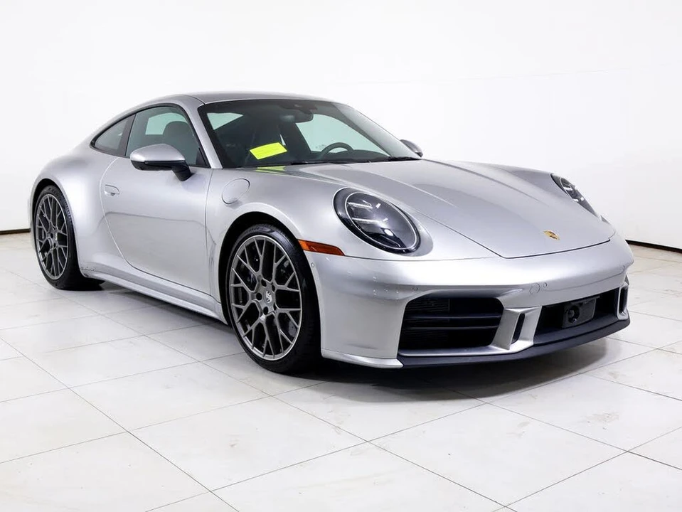 2025 Porsche 992 Carrera S - Image 25 of 28