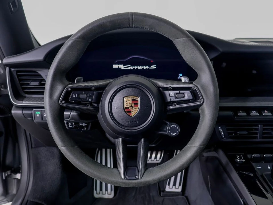 2025 Porsche 992 Carrera S - Image 9 of 28