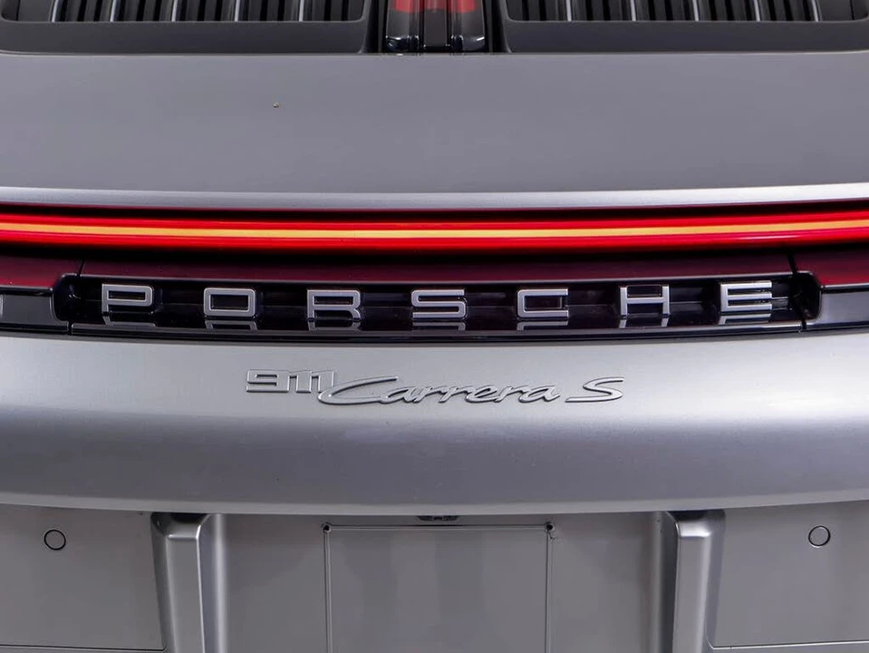 2025 Porsche 992 Carrera S - Image 10 of 28
