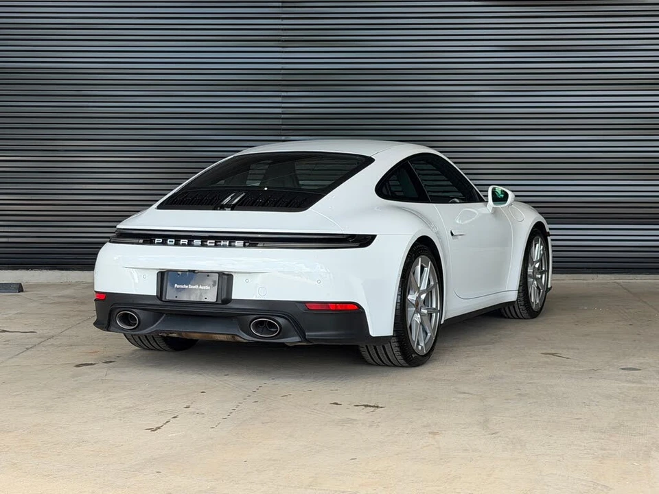 2025 Porsche 992 Carrera S - Image 9 of 31