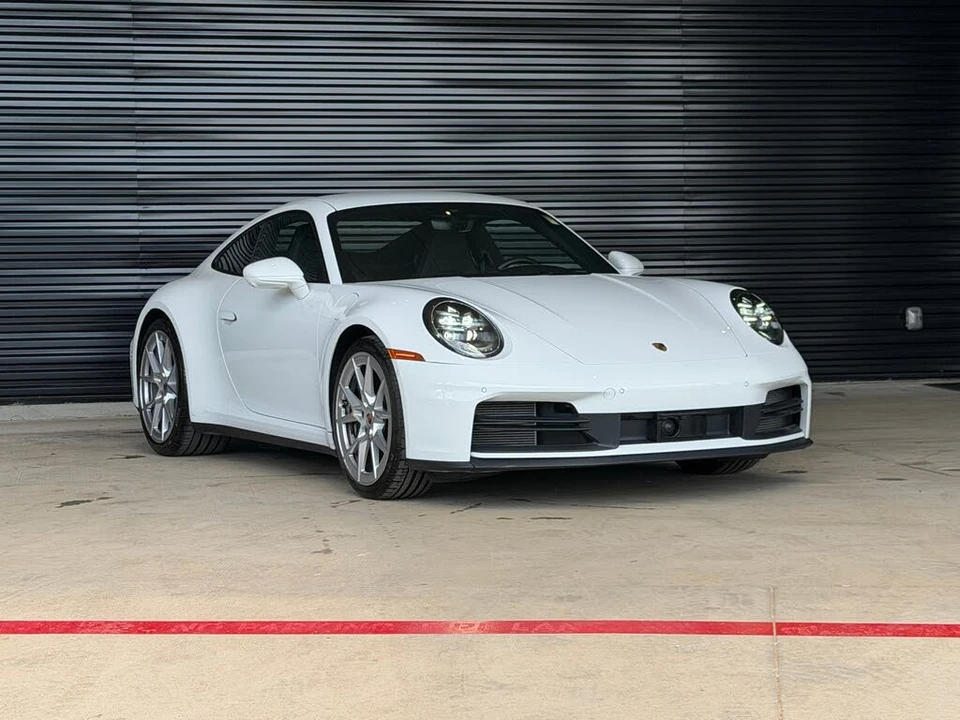 2025 Porsche 992 Carrera S - Image 12 of 31