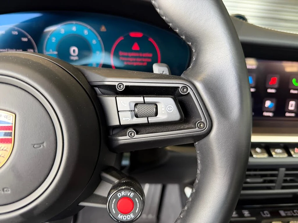 2025 Porsche 992 Carrera S - Image 20 of 31