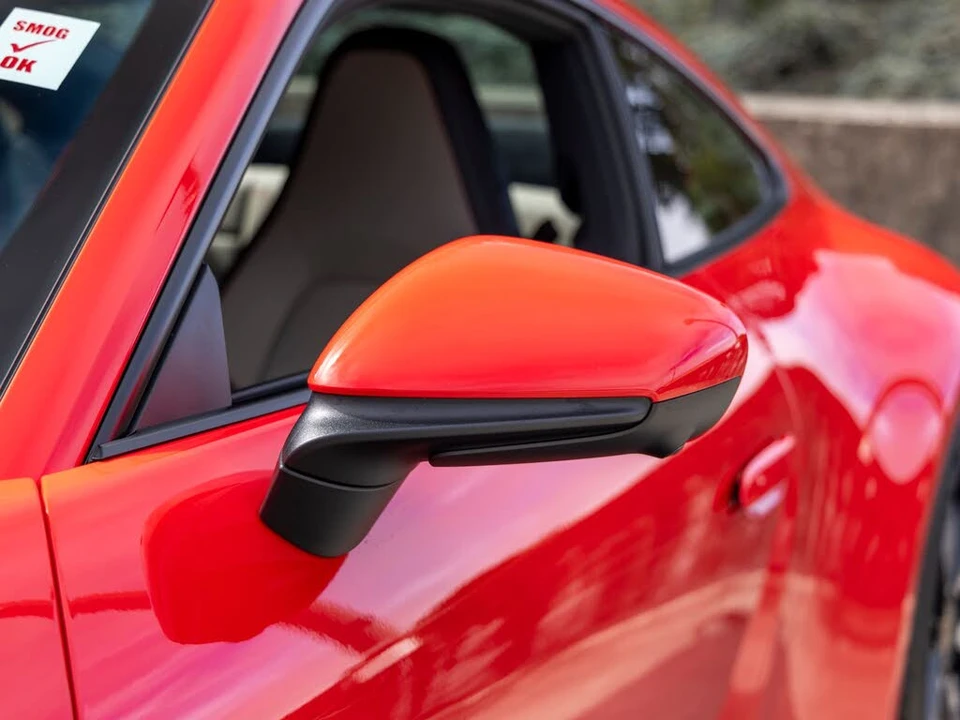 2025 Porsche 992 Carrera S - Image 19 of 31