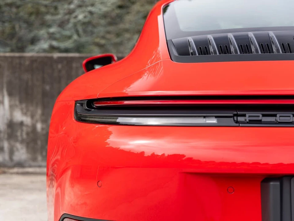 2025 Porsche 992 Carrera S - Image 20 of 31