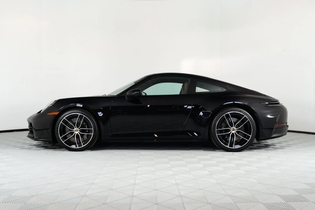 2025 Porsche 992 Carrera S - Image 4 of 31