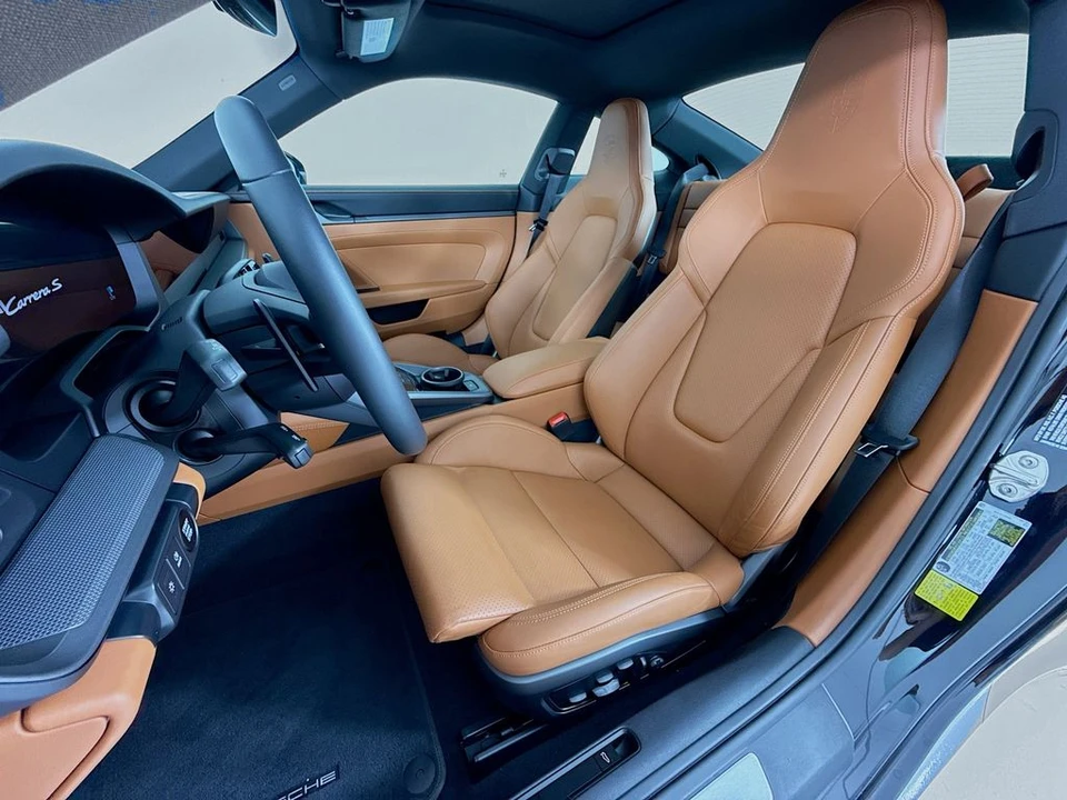 2025 Porsche 992 Carrera S - Image 5 of 31