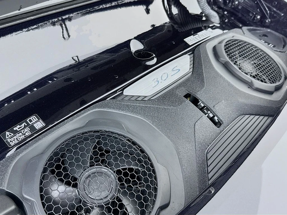 2025 Porsche 992 Carrera S - Image 29 of 31