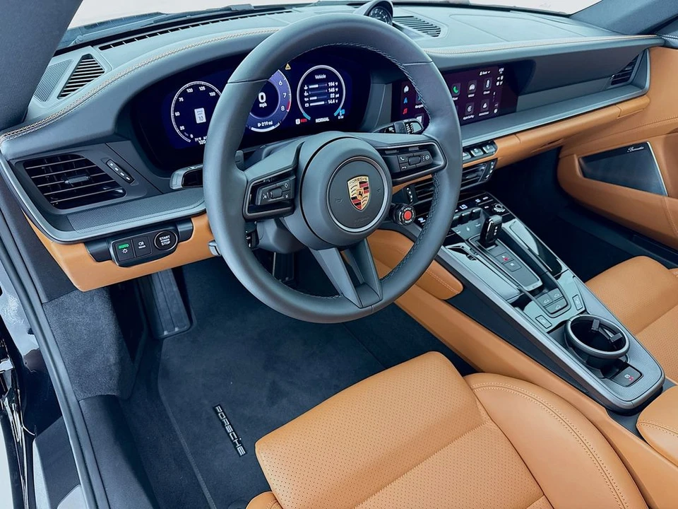 2025 Porsche 992 Carrera S - Image 4 of 31
