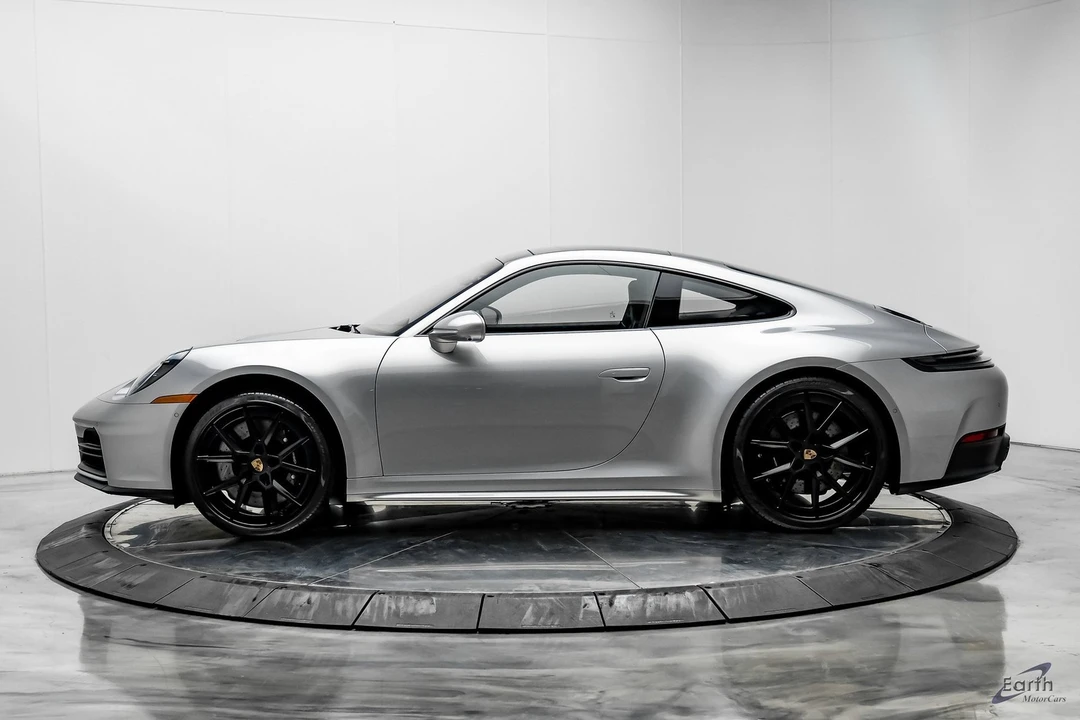 2025 Porsche 992 Carrera S - Image 5 of 12