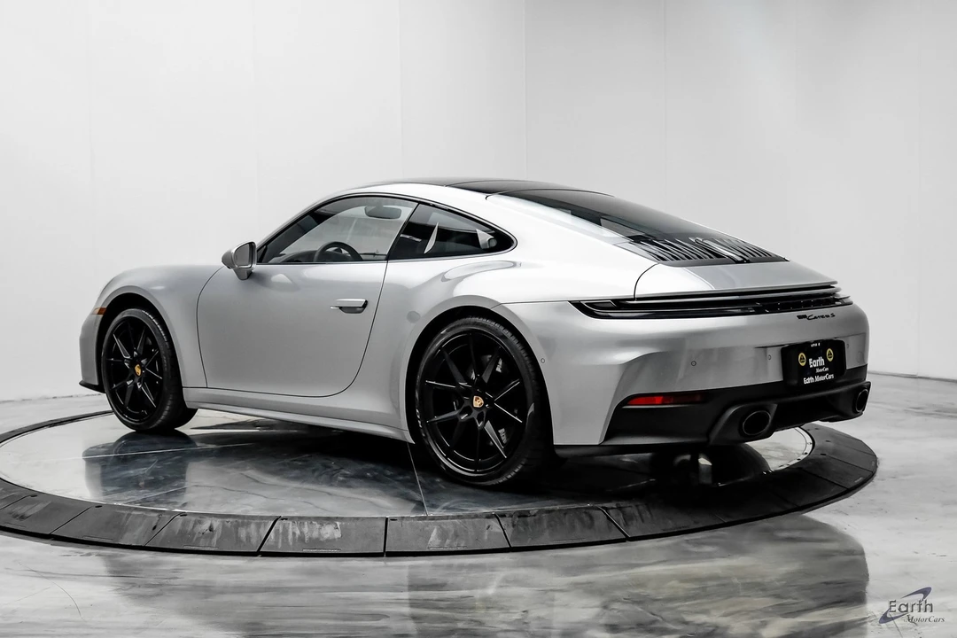 2025 Porsche 992 Carrera S - Image 8 of 12