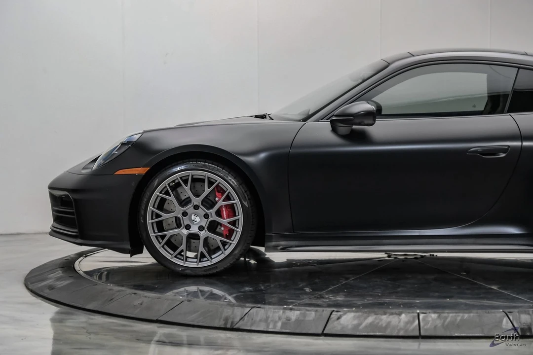 2025 Porsche 992 Carrera S - Image 7 of 31
