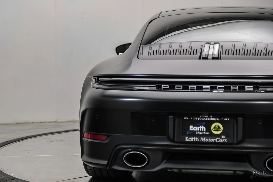 2025 Porsche 992 Carrera S - Image 13 of 31