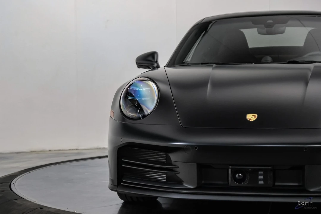 2025 Porsche 992 Carrera S - Image 28 of 31