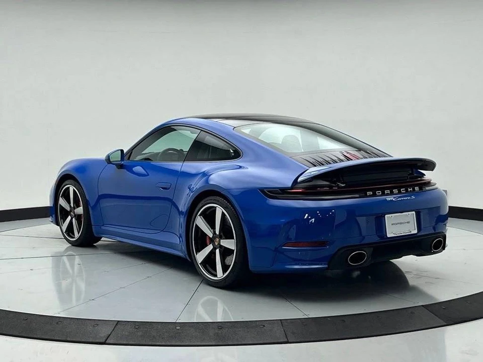 2025 Porsche 992 Carrera S - Image 3 of 5