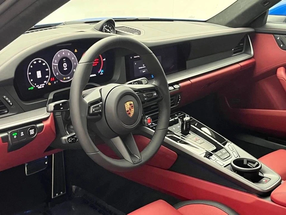2025 Porsche 992 Carrera S - Image 4 of 5