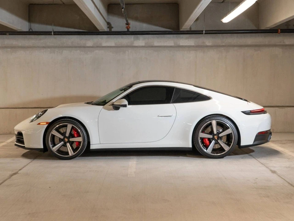 2025 Porsche 992 Carrera S - Image 2 of 5