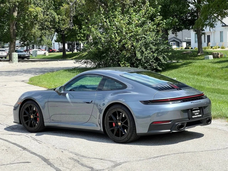 2025 Porsche 992 Carrera S - Image 3 of 4