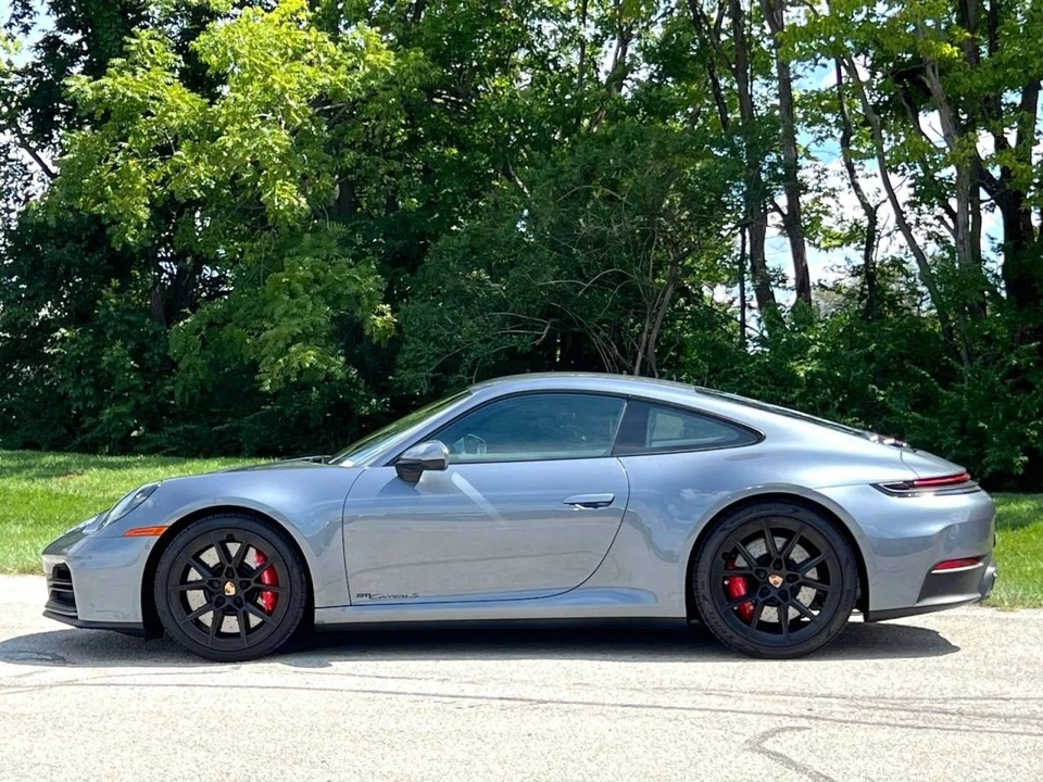 2025 Porsche 992 Carrera S - Image 2 of 4