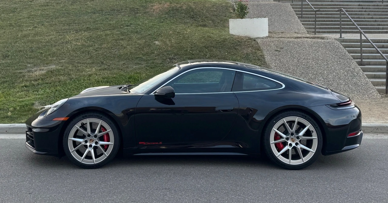 2025 Porsche 992 Carrera S - Image 2 of 7