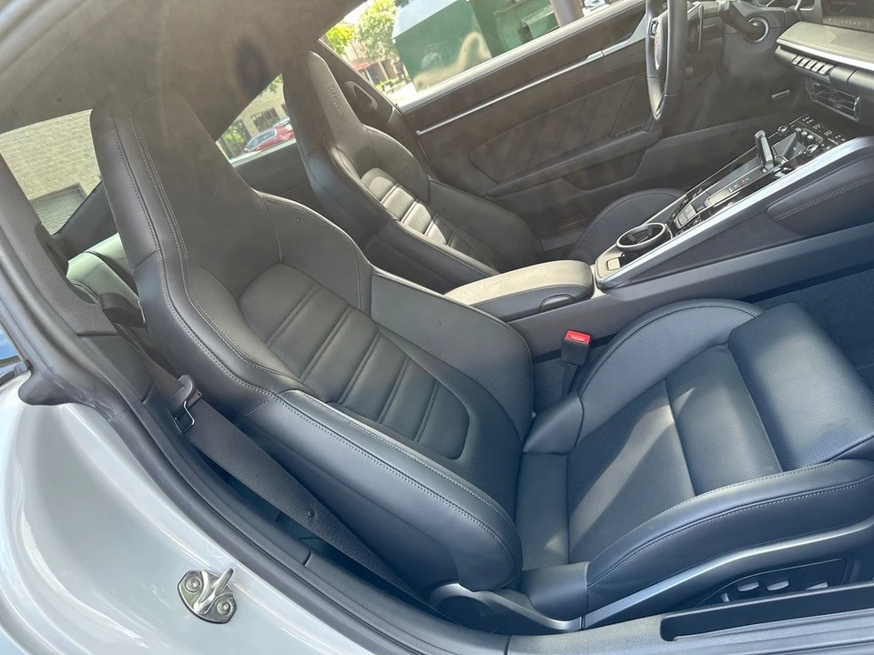 2025 Porsche 992 Carrera S - Image 16 of 24