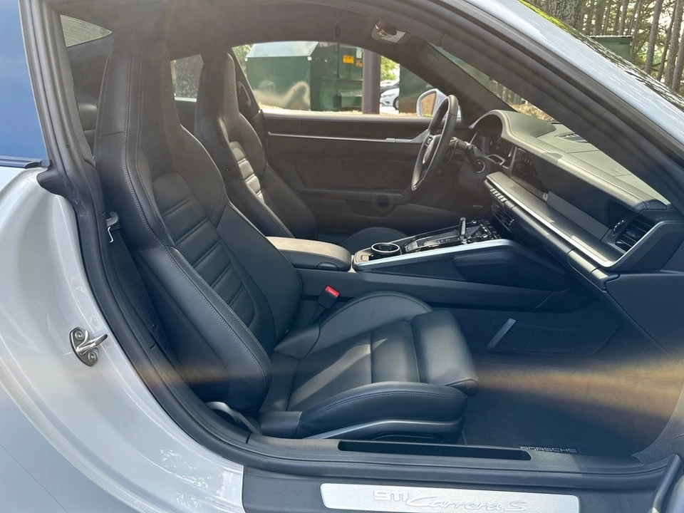 2025 Porsche 992 Carrera S - Image 15 of 24
