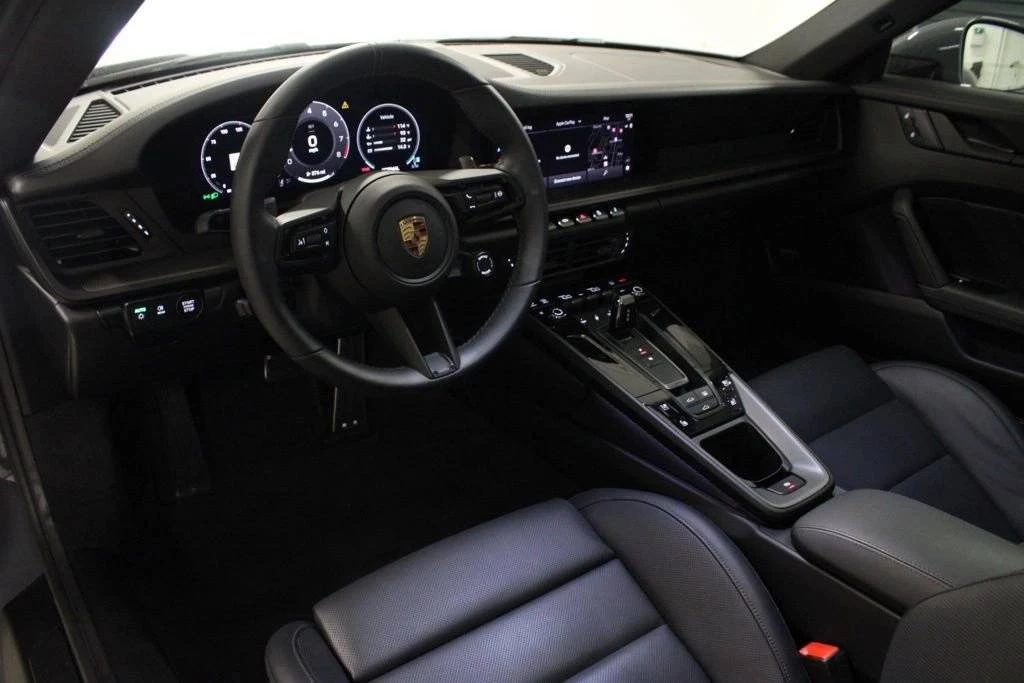 2025 Porsche 992 Carrera S - Image 4 of 5