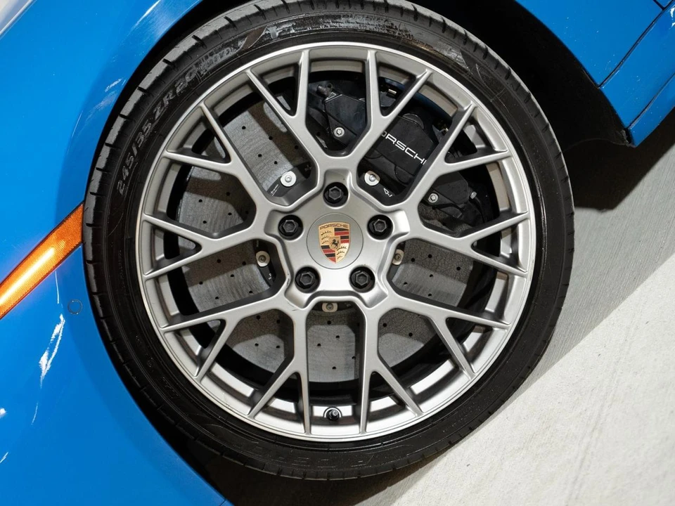 2025 Porsche 992 Carrera S - Image 12 of 26