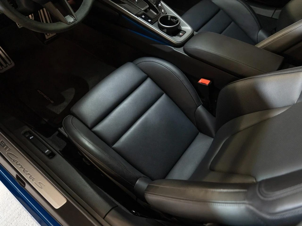 2025 Porsche 992 Carrera S - Image 15 of 26