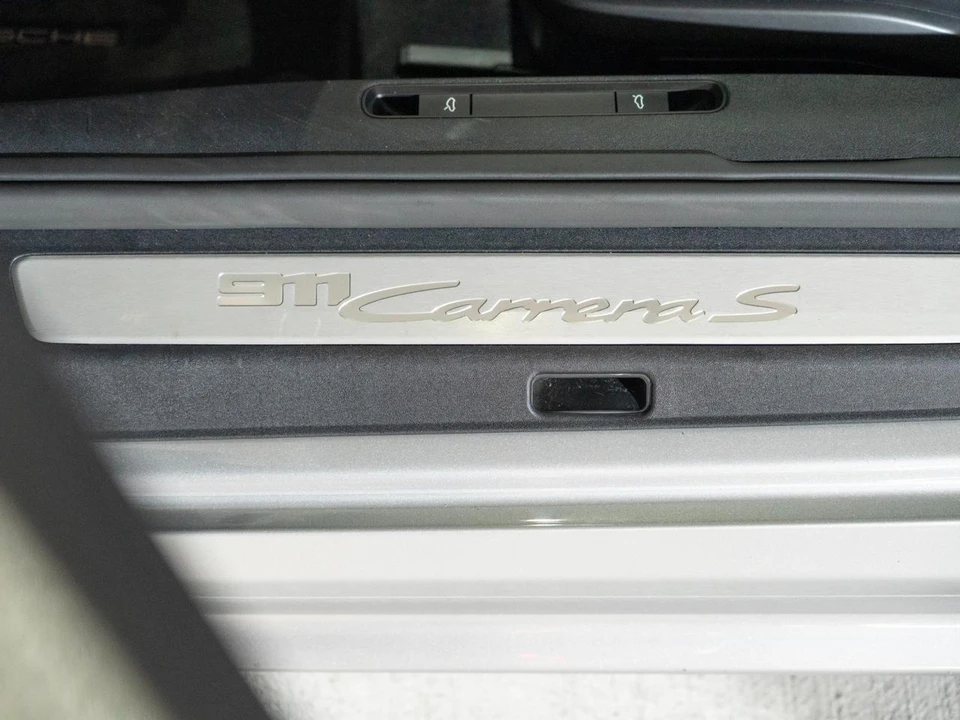 2025 Porsche 992 Carrera S - Image 13 of 27