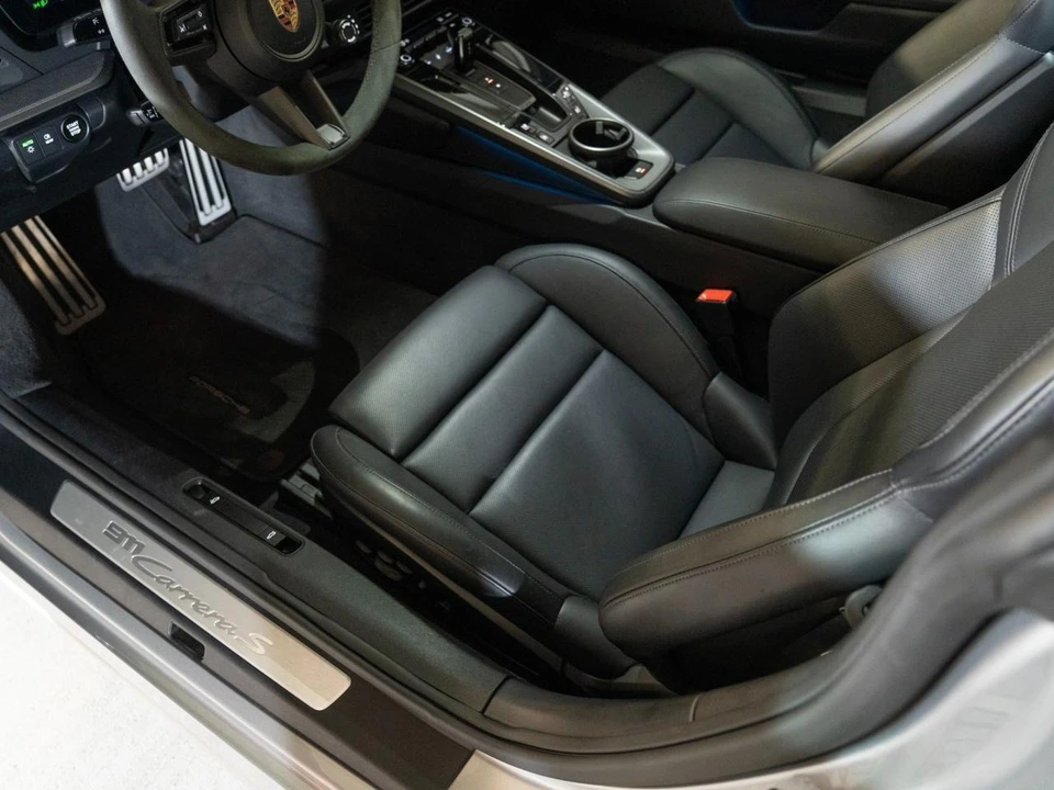 2025 Porsche 992 Carrera S - Image 16 of 27