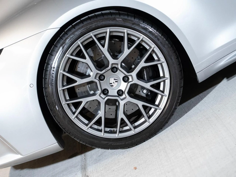2025 Porsche 992 Carrera S - Image 12 of 27