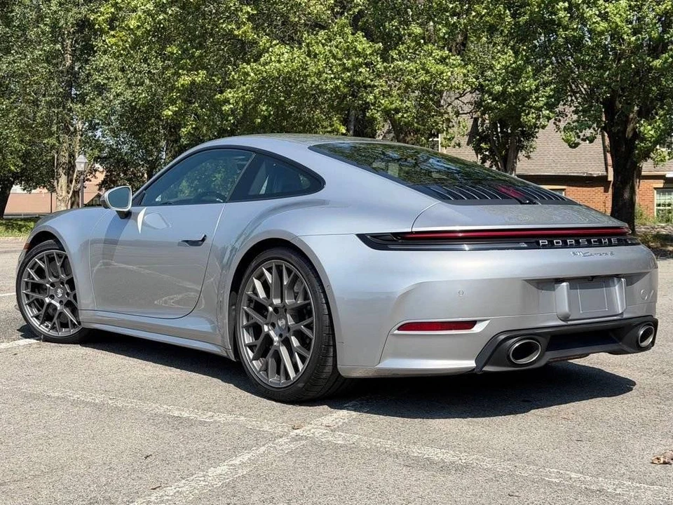 2025 Porsche 992 Carrera S - Image 3 of 4