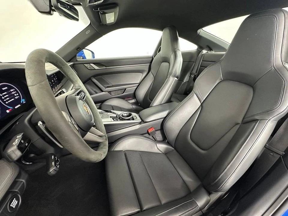 2025 Porsche 992 Carrera S - Image 5 of 5