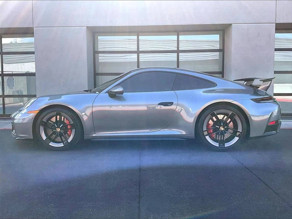 2025 Porsche 992 Carrera S - Image 2 of 5