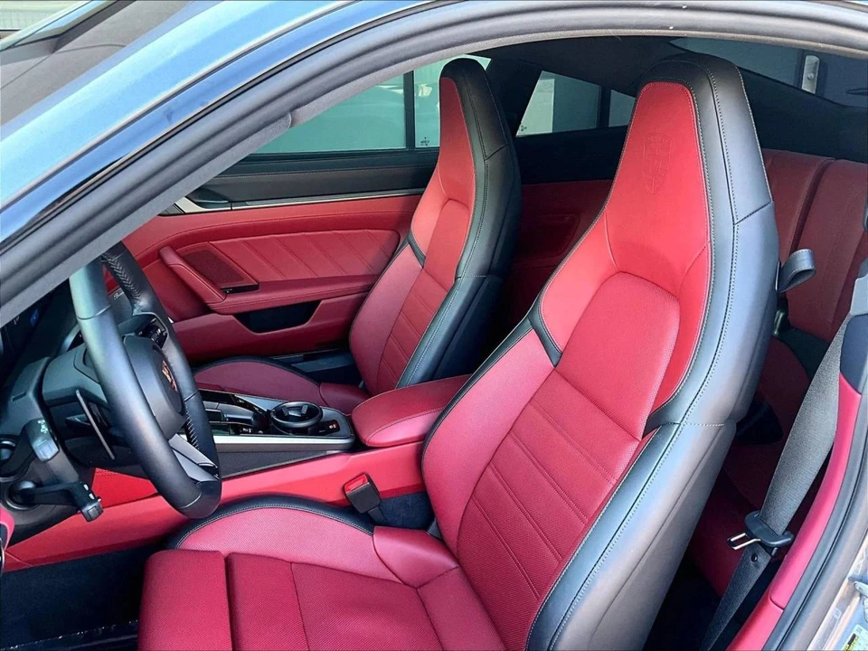 2025 Porsche 992 Carrera S - Image 5 of 5