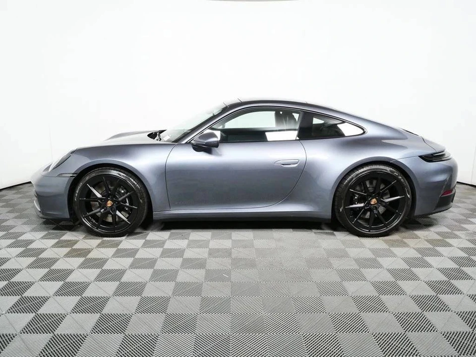 2025 Porsche 992 Carrera S - Image 2 of 5